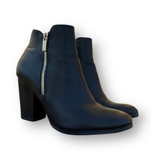 Jessica Cline Ariya Black Women's Casual Ankle Boots Zip Block Heel Size 7